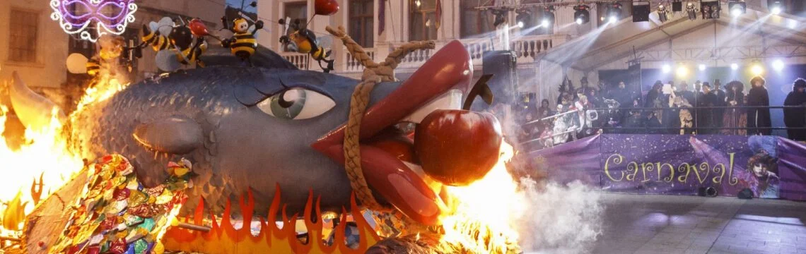 Der Karneval von Santa Cruz de Tenerife: Ein Feuerwerk an Farben und Kultur